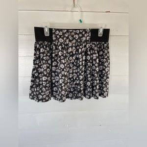 Grey Floral American Eagle Mini Skirt
